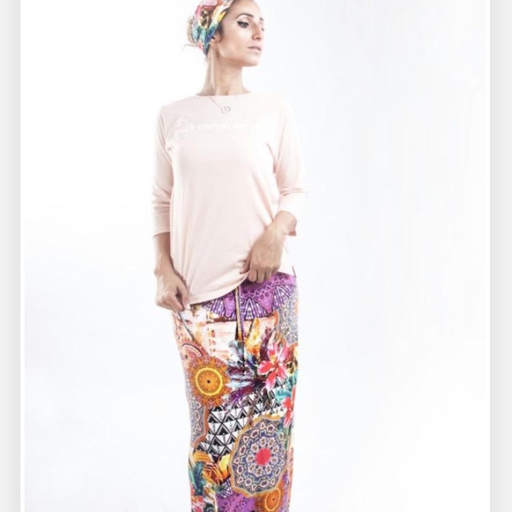 European Designer figure flattering long Skirt